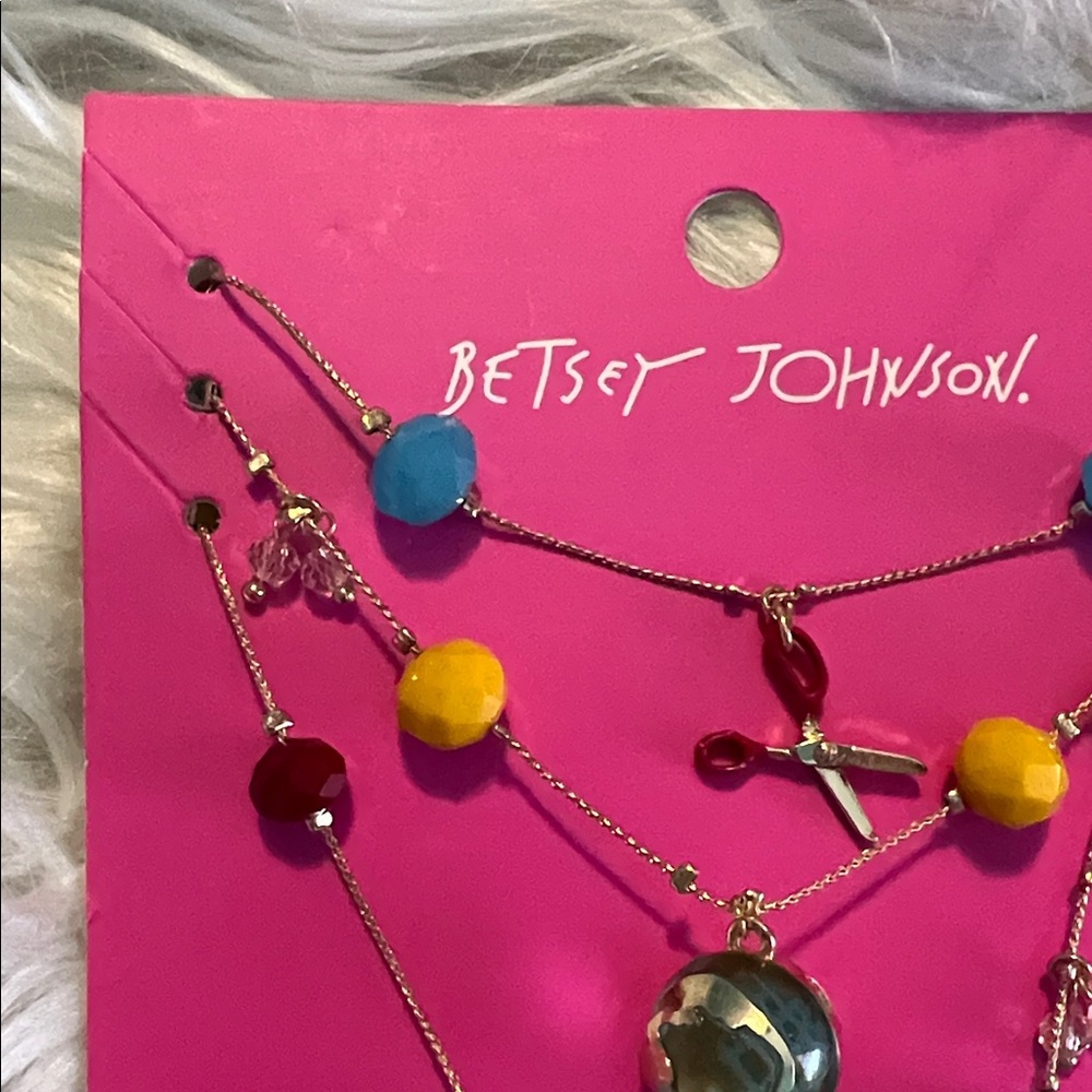 Betsy Johnson Teacher Charm
Necklace School New With Tags - Picture 3 of 4